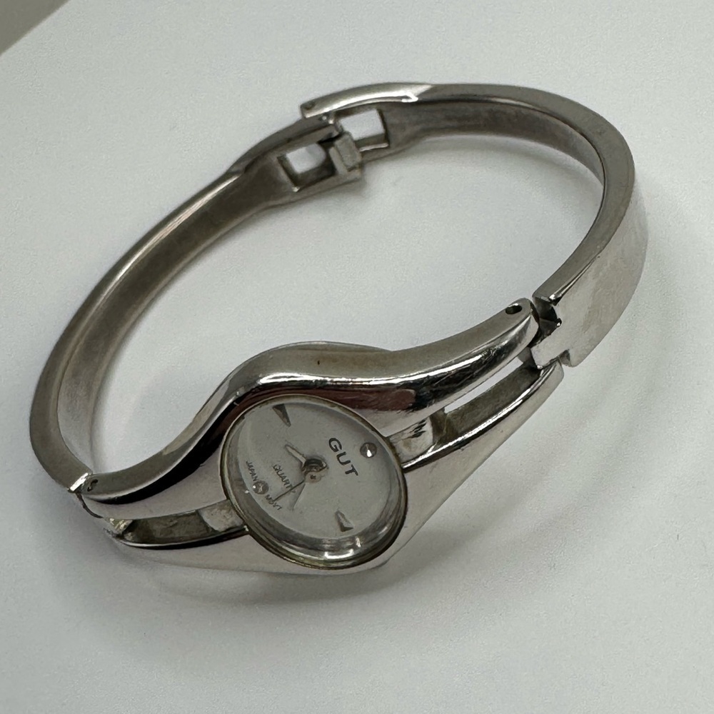 Gut Steel Bangle Watch